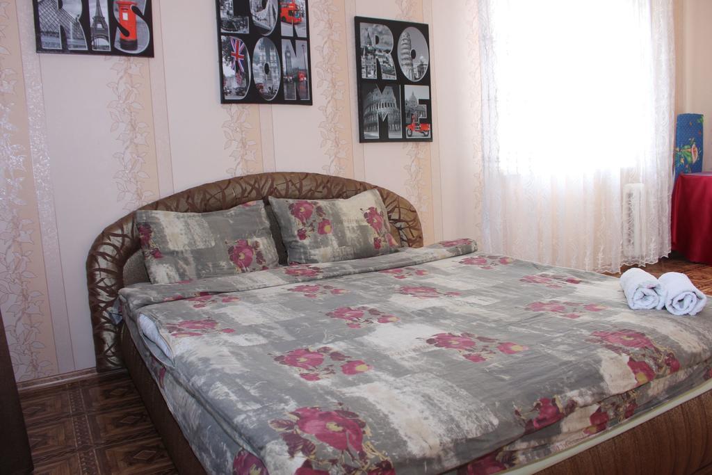 Apartment On Kursova 3A Белая Церковь Экстерьер фото